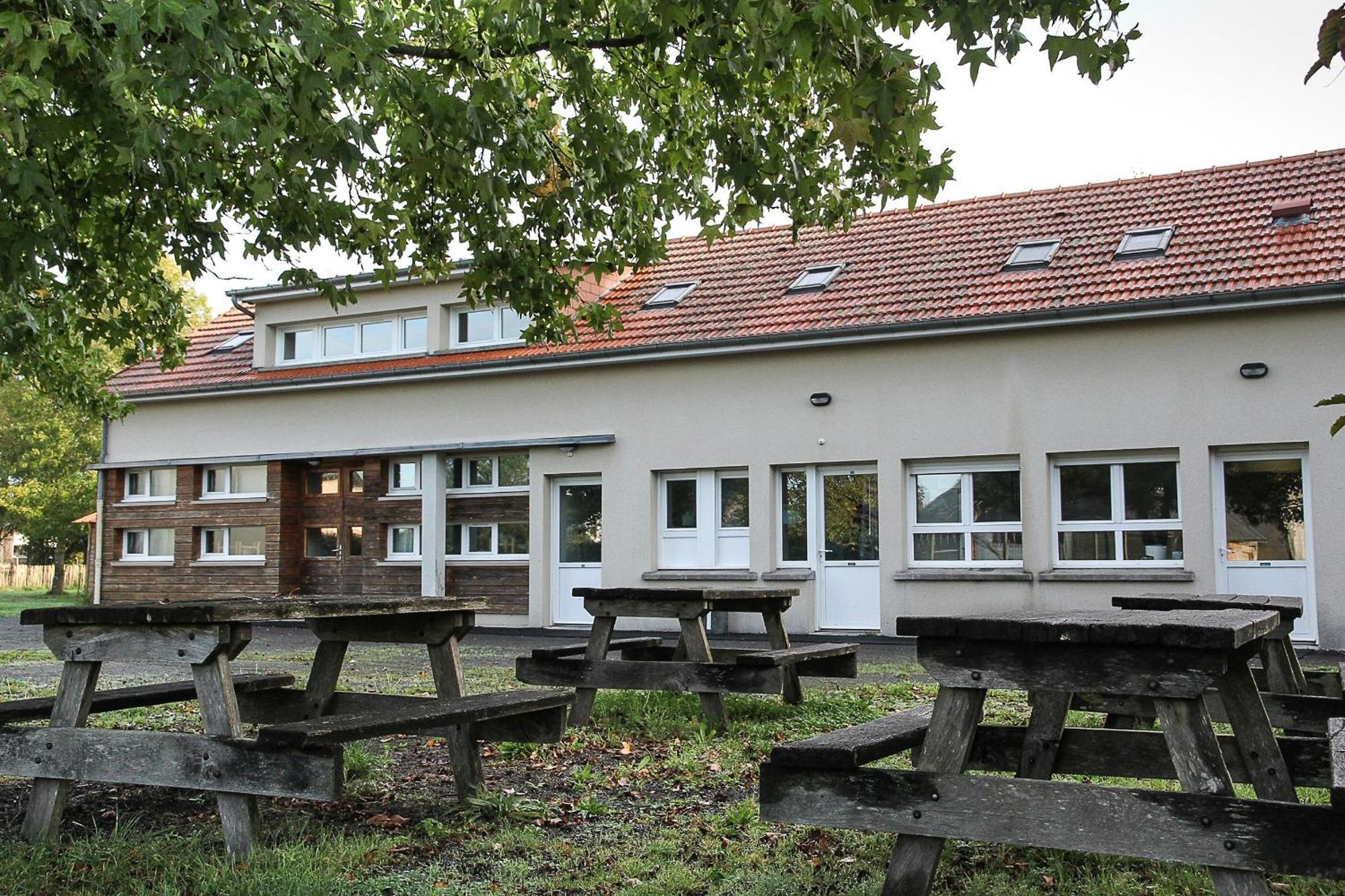 Auberge De Jeunesse Hi Genêts Exterior foto